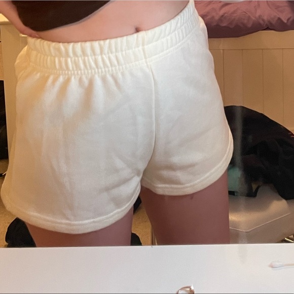 (SOLD ON INSTAGRAM‼️) SHEIN jogger shorts - Picture 2 of 4